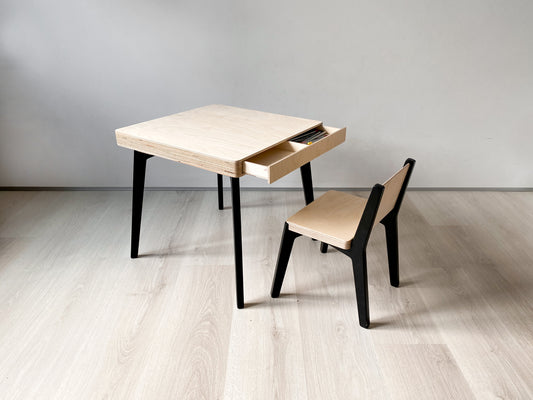 Table with Drawer and Chair for 1,5 to 8 years kids