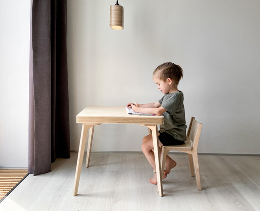 Table with Drawer and Chair for 1,5 to 8 years kids